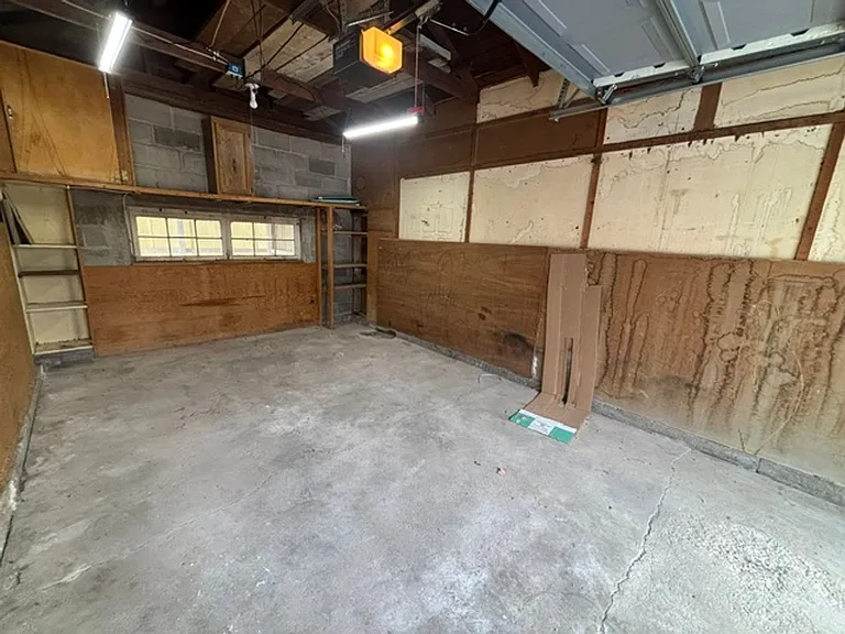 2102 S 3rd Ave — Photo 45