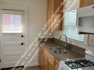 232 Loma Ave APT D, Long Beach, CA 90803