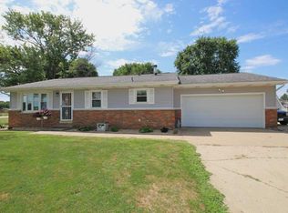 1320 4th St, Lacon, IL 61540