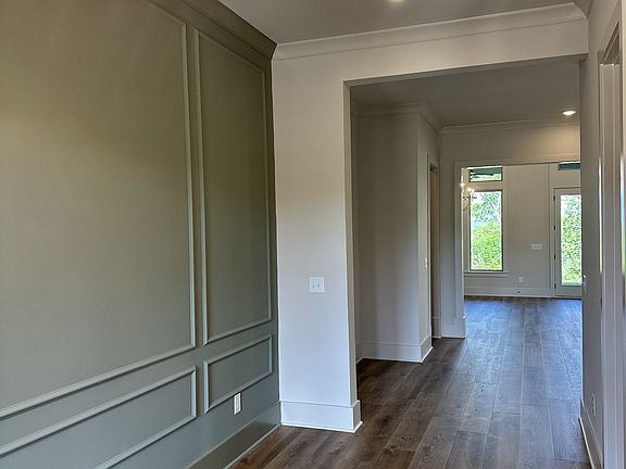 5th image of 165 Manor Way Lot 6