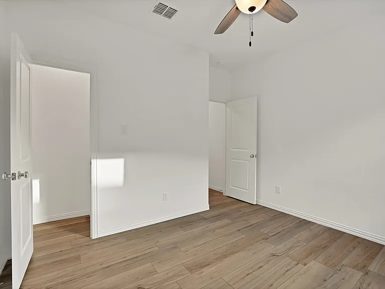 3204 Renaissance Dr — Photo 14