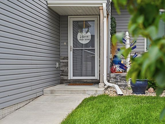 2nd image of 5969 Mad Creek Pl