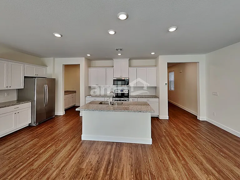 8163 Inhibition Ct — Photo 4