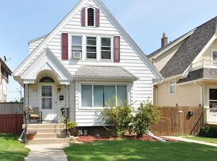 1520 S 55th St, West Milwaukee, WI 53214