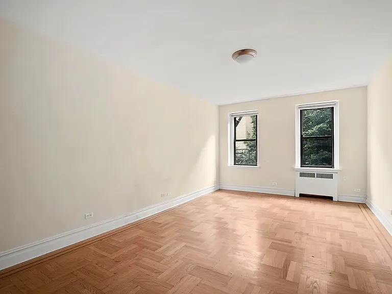 725 W 184th St #3M — Photo 5
