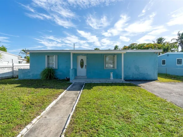 1207 Chateau Park Dr, Fort Lauderdale, FL 33311