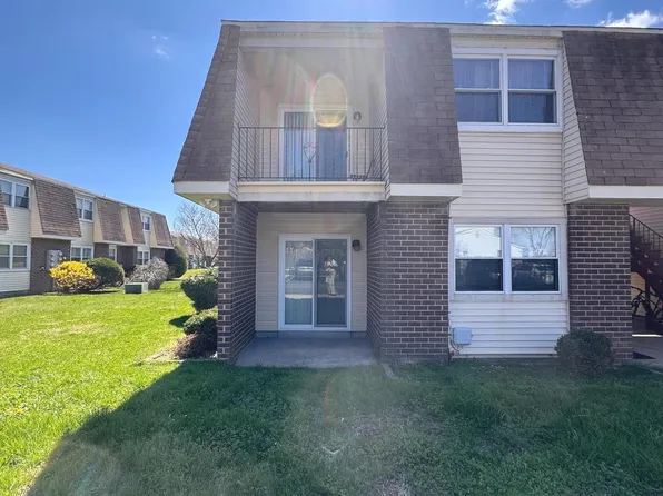 13 Florence Tollgate Pl Unit 6, Florence, NJ 08518