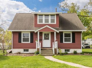 2505 10th Ave, Marion, IA 52302