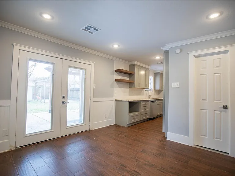 4419 Reynaldo Dr — Photo 5