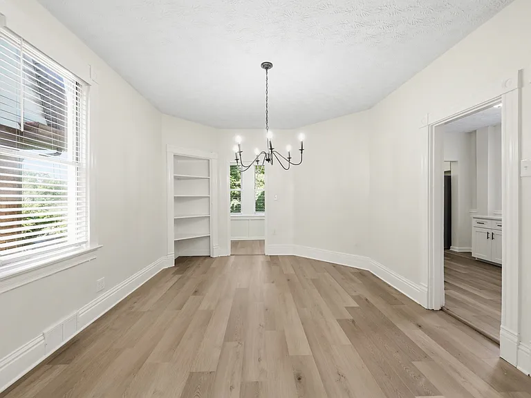 1642 Methyl St — Photo 6