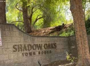5423 Spanish Oak Ln #5, Oak Park, CA 91377