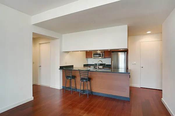 Rented by Corcoran | media 23