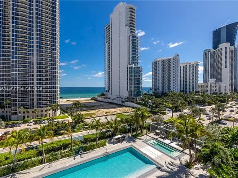 17550 Collins Ave #703 — Photo 18