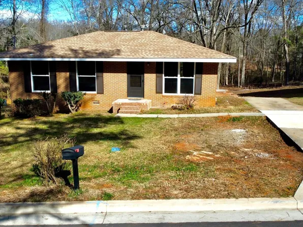 703 S Jefferson Ave, Eatonton, GA 31024