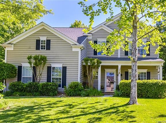 2nd image of 122 Spring Grove Dr