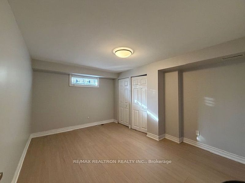 Toronto House for rent - 3 Bedrooms — photo 5