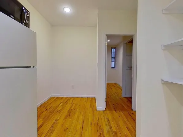 1299 First Avenue image 6 of 9