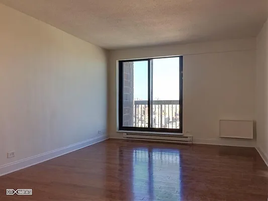 Rented by Citi Habitats | media 3