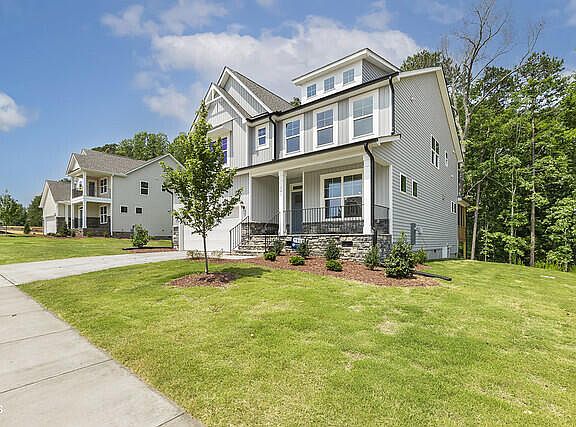 2nd image of 115 Arundel Dr