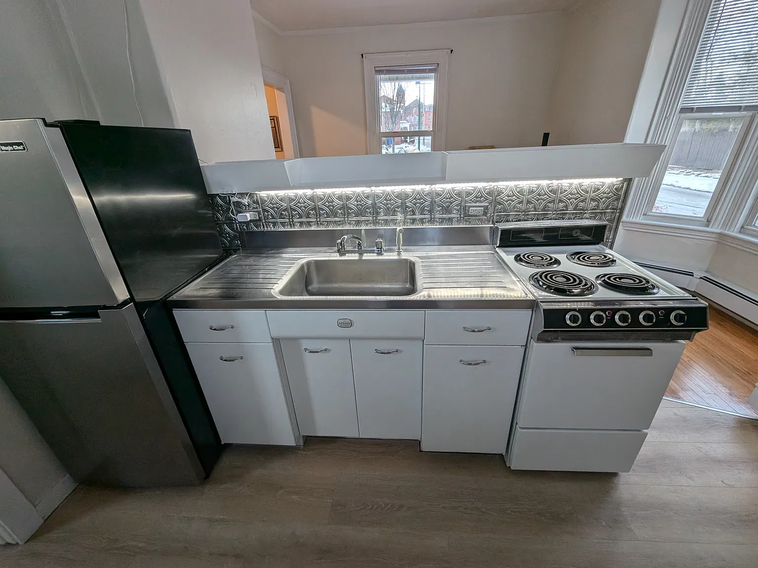 1 bed, 650 sqft, $1,650 — Photo 3
