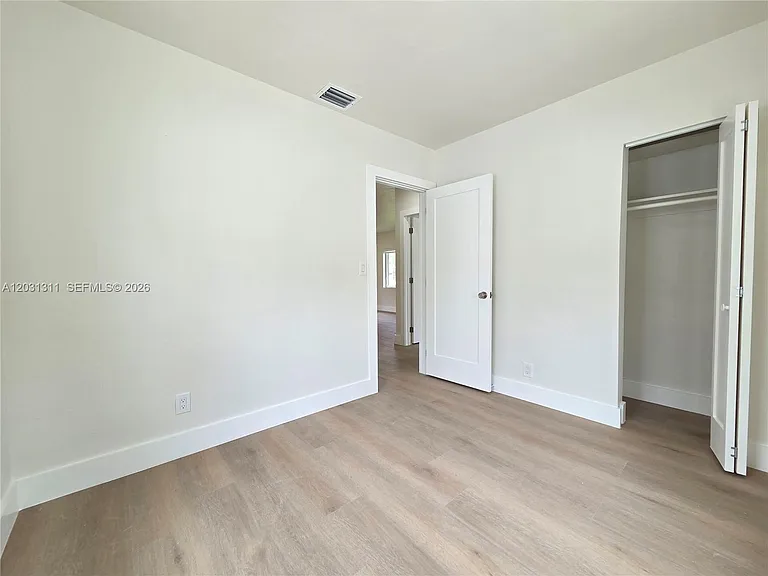 240 NW 51st Ave — Photo 16
