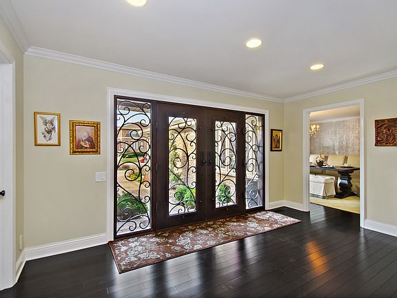 2nd image of 7241 N Kenneth Ave