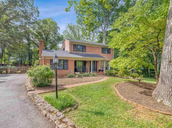 102 Angus Ct, Charlottesville, VA 22901