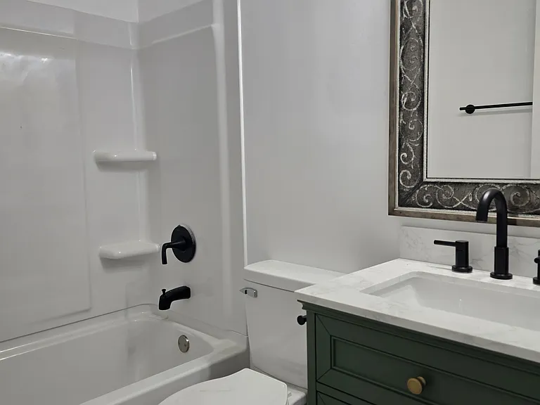 310 Cedarwood Ln — Photo 9