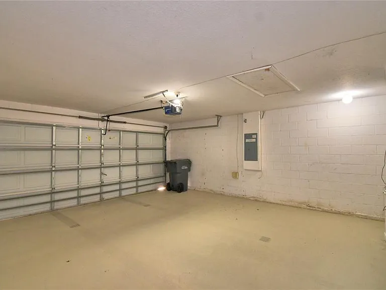 223 Grouper Ct — Photo 5