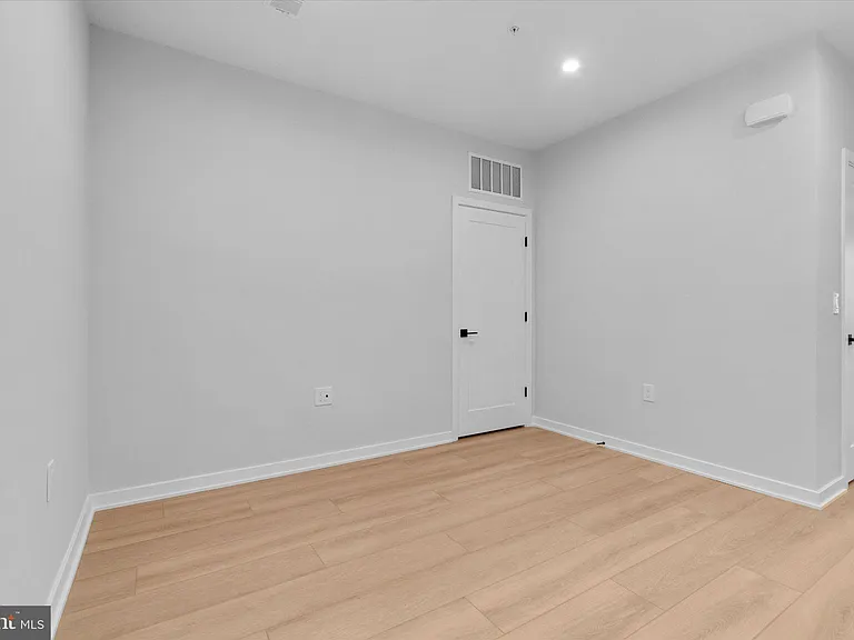 4765 Sully Point Ln #408 — Photo 15