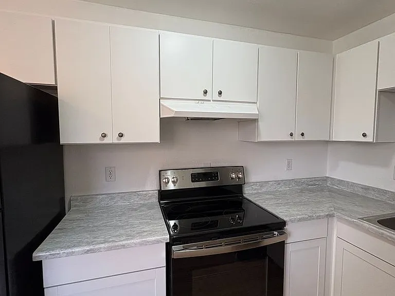 5230 E Owens Ave — Photo 5