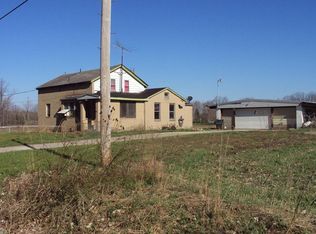 11052 Franks Rd, Chagrin Falls, OH 44023