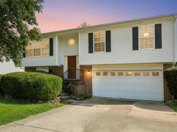 716 Pinoak Dr, Nicholasville, KY 40356