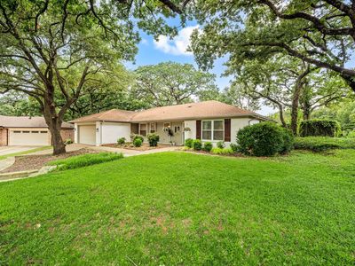 2927 Tangle Oaks Ct, Bedford, TX, 76021