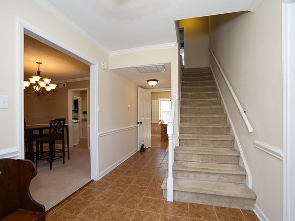 4th image of 6335 Willow Run Dr