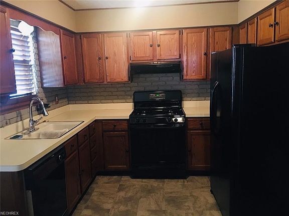 4th image of 3414 Wales Ave