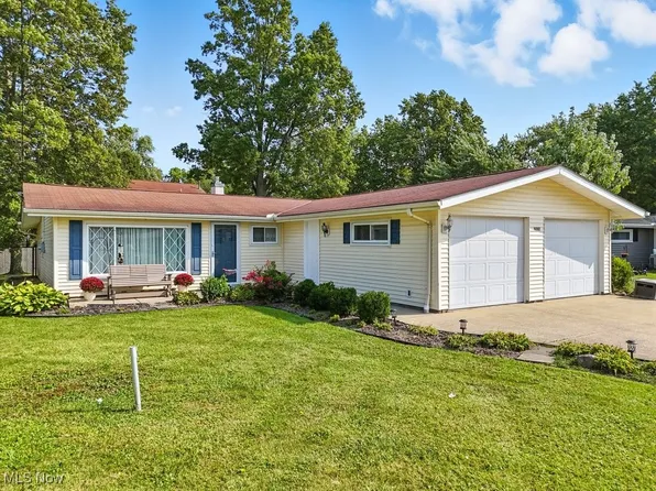 9207 N Plaza Dr, Northfield, OH 44067