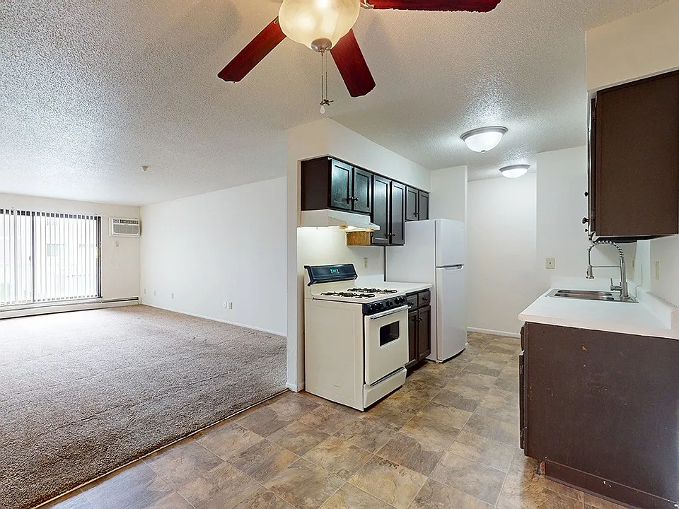 Stone Grove Apartments