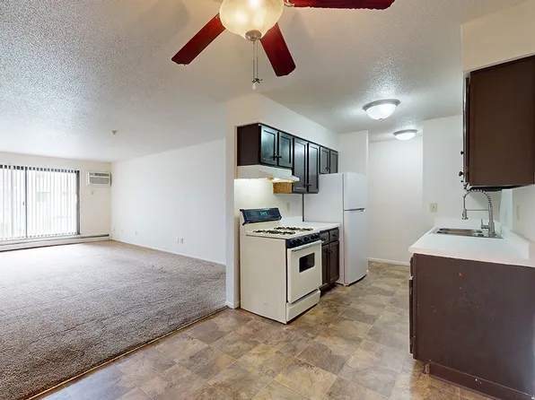 Stone Grove Apartments