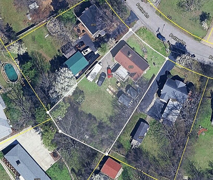 2nd image of 808 Potter Ln