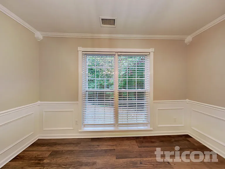 1549 Rumstone Ln — Photo 4