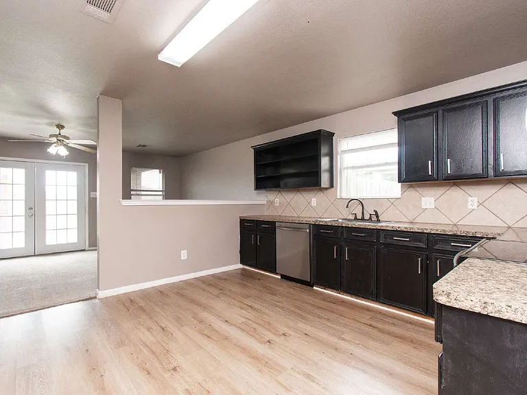 4004 Bull Run Dr — Photo 10