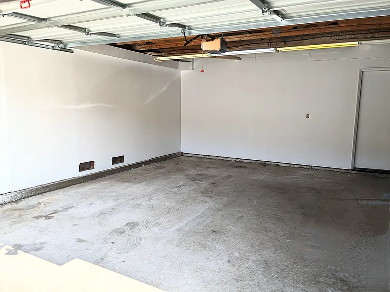 14504 Mountain High Dr — Photo 33