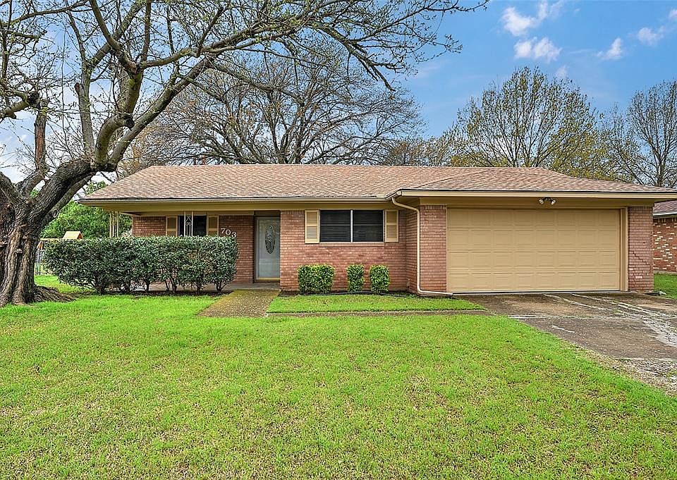 1st image of 703 Melody Ln