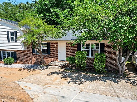 4th image of 3408 Atlantic Ave