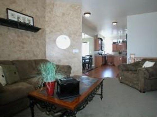 3rd image of 4426 N Briar Wood Ln