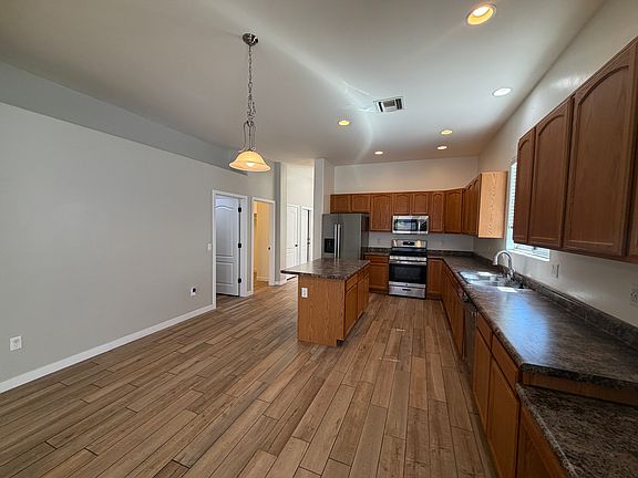 3rd image of 12521 E Red Canyon Pl