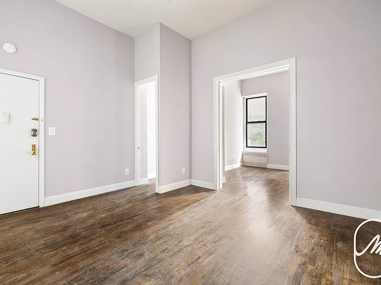 326 W 23rd St #1F — Photo 1