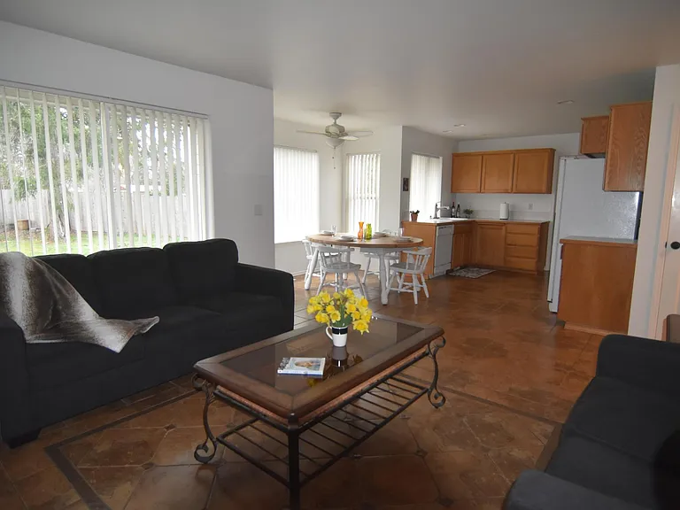 1340 Fern St SW — Photo 12