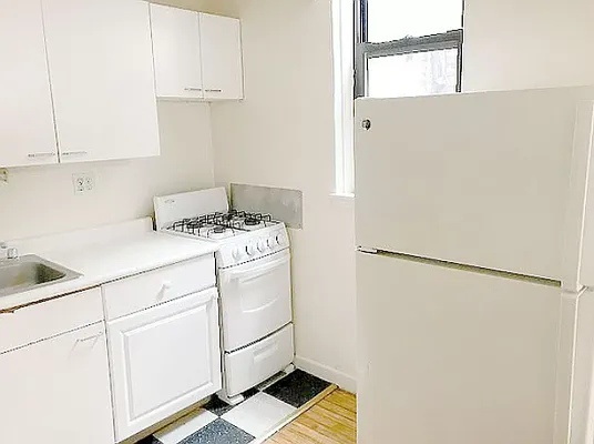 Rented by Compass | media 3